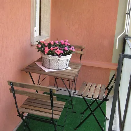 Apartman Urania House *